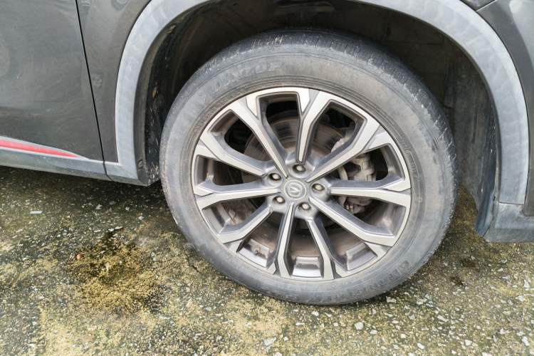 Used CHANGAN CS75 PLUS 2020 2.0T Automatic Flagship Edition Right Front Wheel Hub