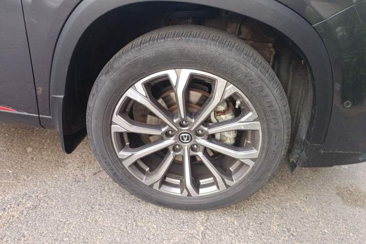 Used CHANGAN CS75 PLUS 2020 2.0T Automatic Flagship Edition Right Front Wheel Hub