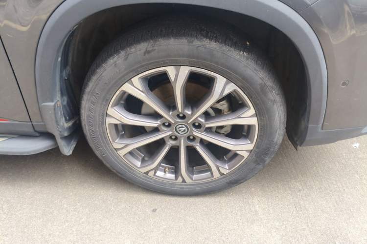 Used CHANGAN CS75 PLUS 2020 2.0T Automatic Flagship Edition Right Front Wheel Hub