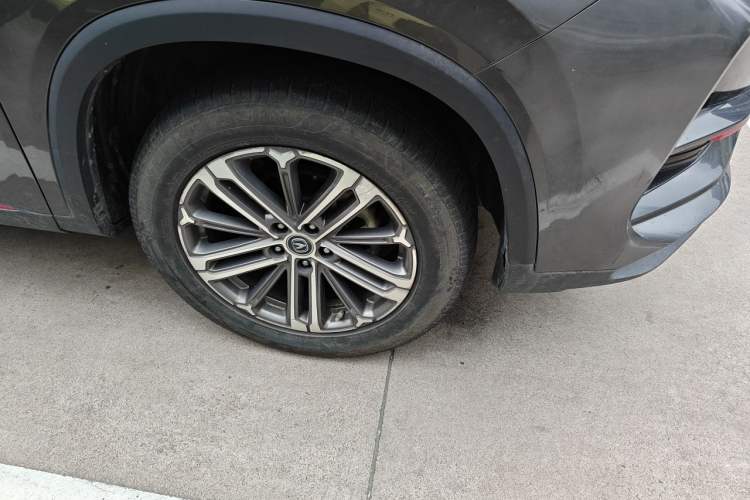 Used CHANGAN CS75 PLUS 2020 1.5T Automatic Prestige Edition Right Front Wheel Hub