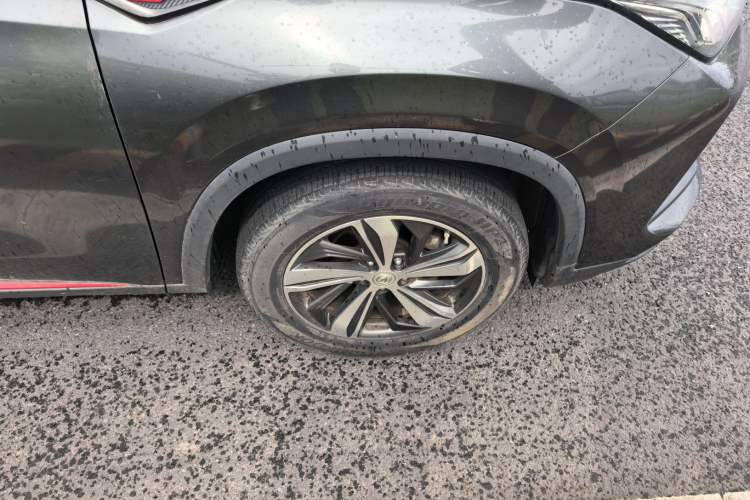 Used CHANGAN CS75 PLUS 2020 1.5T Automatic Luxury Version Right Front Wheel Hub