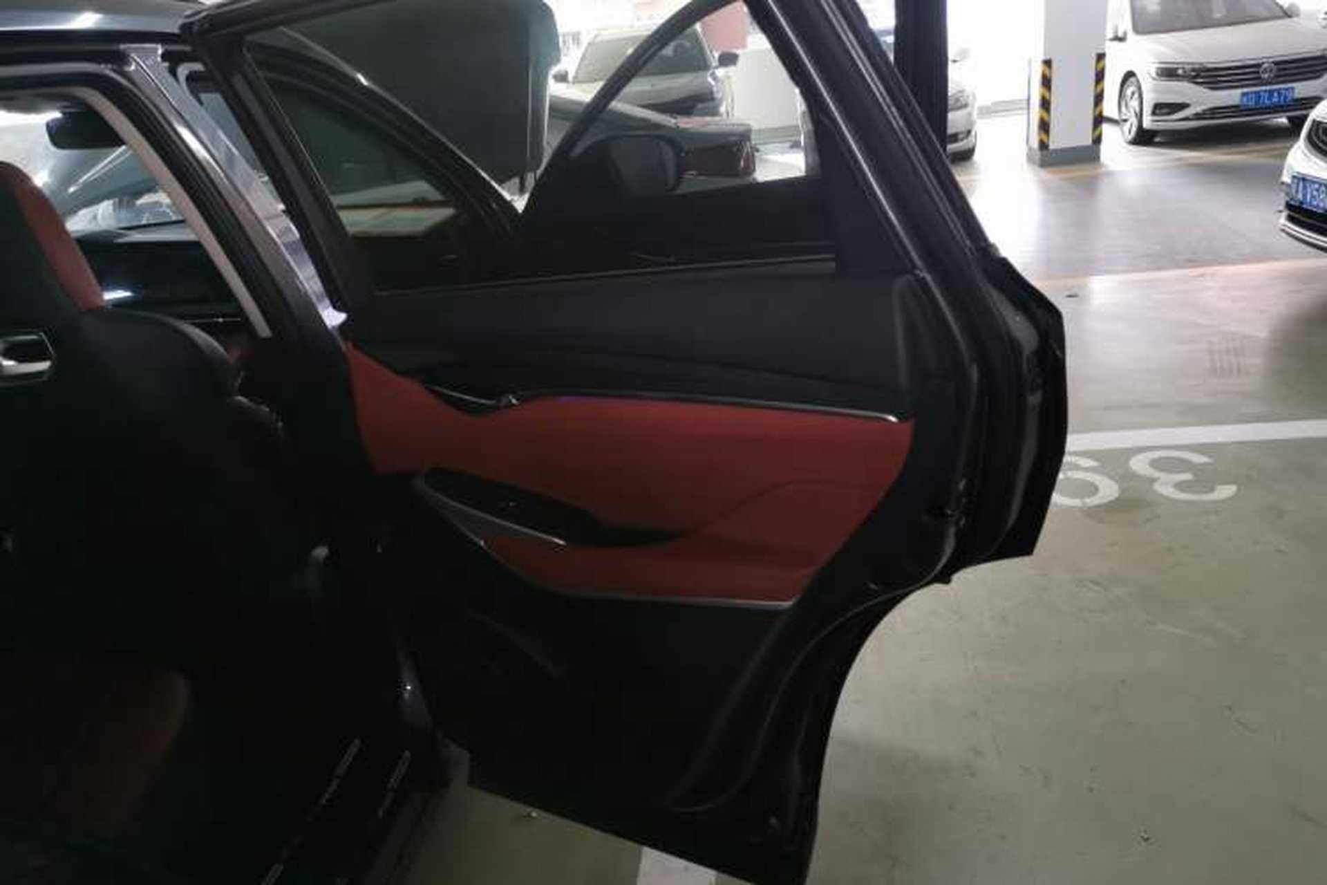 Used CHANGAN CS75 PLUS 2020 2.0T Automatic Flagship Edition Right Rear Door Interior