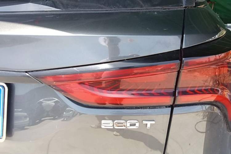 Used CHANGAN CS75 PLUS 2020 1.5T Automatic Luxury Version Right Rear Taillight