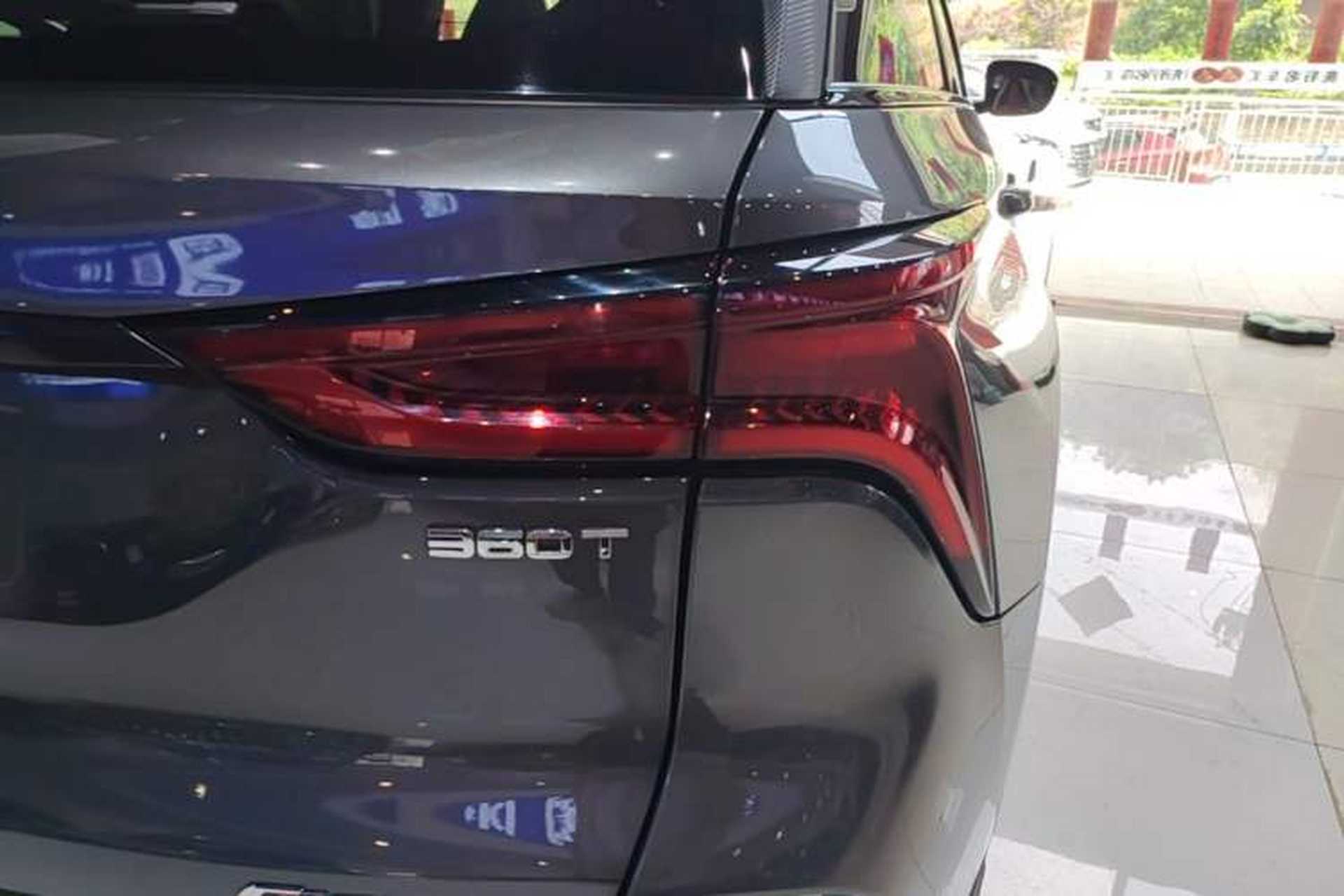 Used CHANGAN CS75 PLUS 2020 2.0T Automatic Flagship Edition Right Rear Taillight