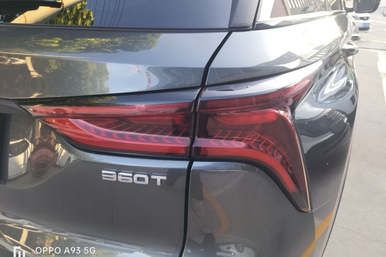 Used CHANGAN CS75 PLUS 2020 2.0T Automatic Flagship Edition Right Rear Taillight