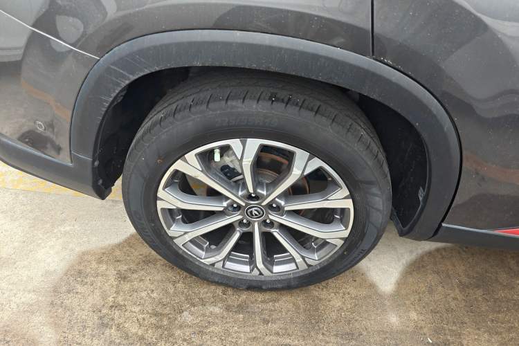 Used CHANGAN CS75 PLUS 2020 2.0T Automatic Flagship Edition Right Rear Wheel Hub
