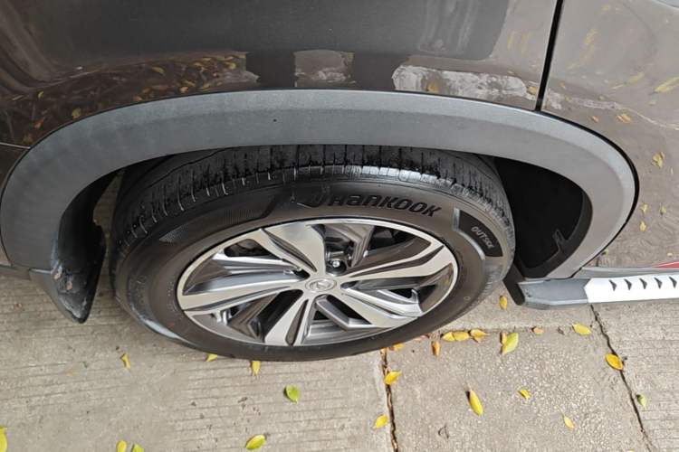 Used CHANGAN CS75 PLUS 2020 1.5T Automatic Luxury Version Right Rear Wheel Hub
