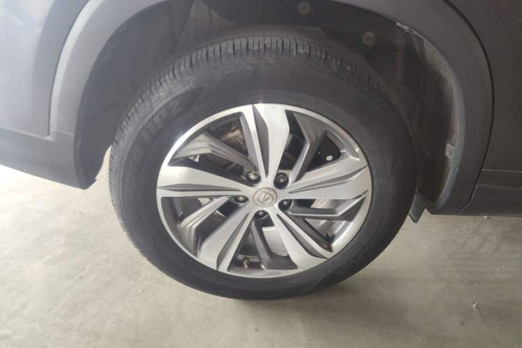 Used CHANGAN CS75 PLUS 2020 1.5T Automatic Luxury Version Right Rear Wheel Hub