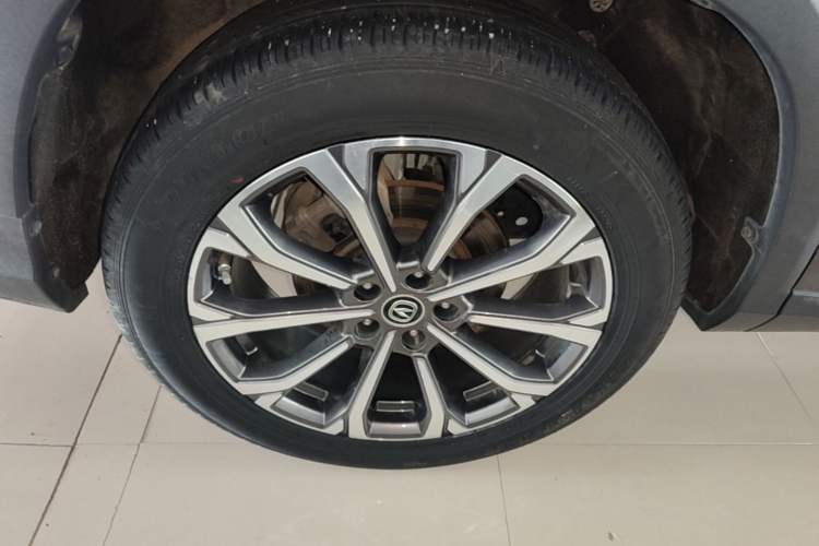 Used CHANGAN CS75 PLUS 2020 2.0T Automatic Flagship Edition Right Rear Wheel Hub