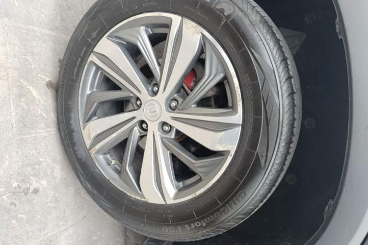 Used CHANGAN CS75 PLUS 2020 1.5T Automatic Luxury Version Right Rear Wheel Hub