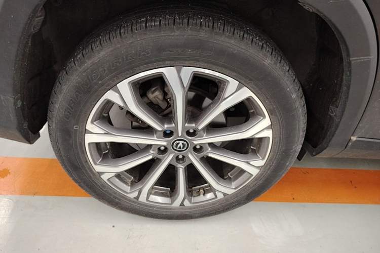 Used CHANGAN CS75 PLUS 2020 2.0T Automatic Pilot Version Right Rear Wheel Hub