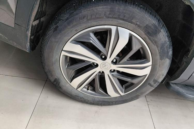 Used CHANGAN CS75 PLUS 2020 1.5T Automatic Luxury Version Right Rear Wheel Hub
