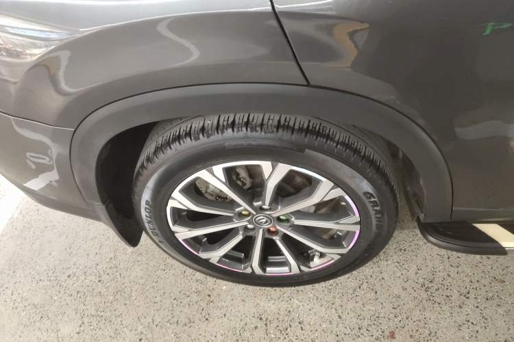 Used CHANGAN CS75 PLUS 2020 2.0T Automatic Flagship Edition Right Rear Wheel Hub