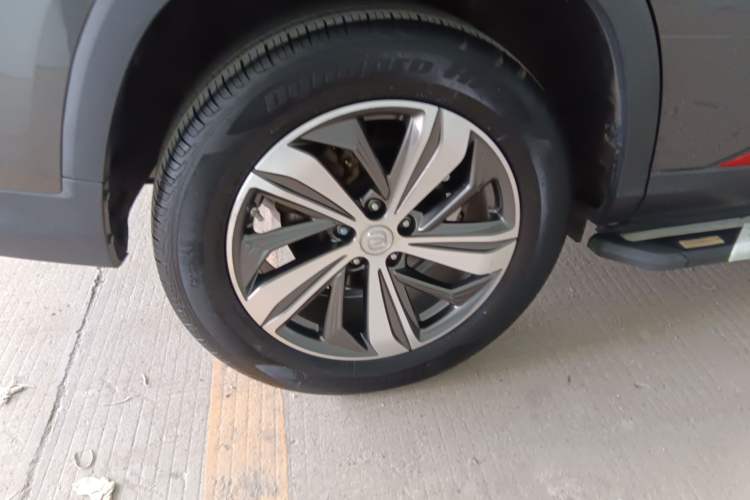 Used CHANGAN CS75 PLUS 2020 1.5T Automatic Luxury Version Right Rear Wheel Hub