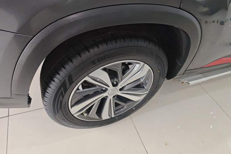 Used CHANGAN CS75 PLUS 2020 1.5T Automatic Luxury Version Right Rear Wheel Hub