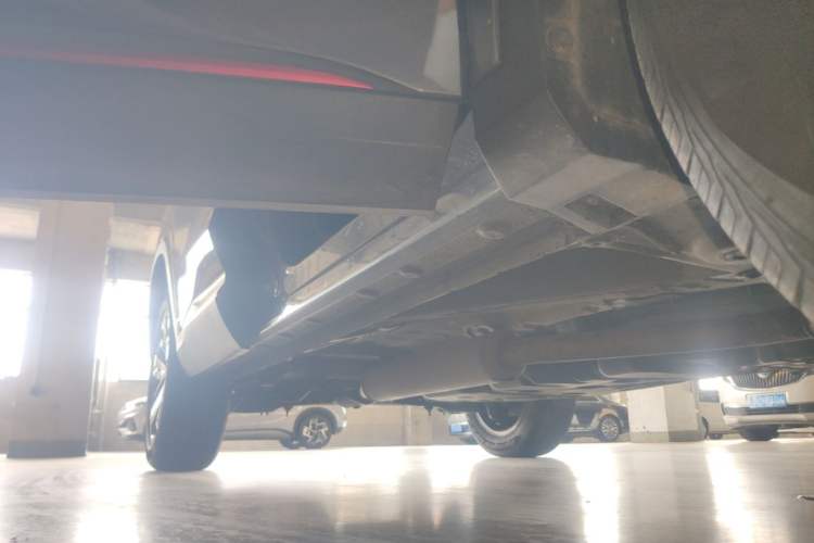 Used CHANGAN CS75 PLUS 2020 1.5T Automatic Luxury Version Right Side Sill