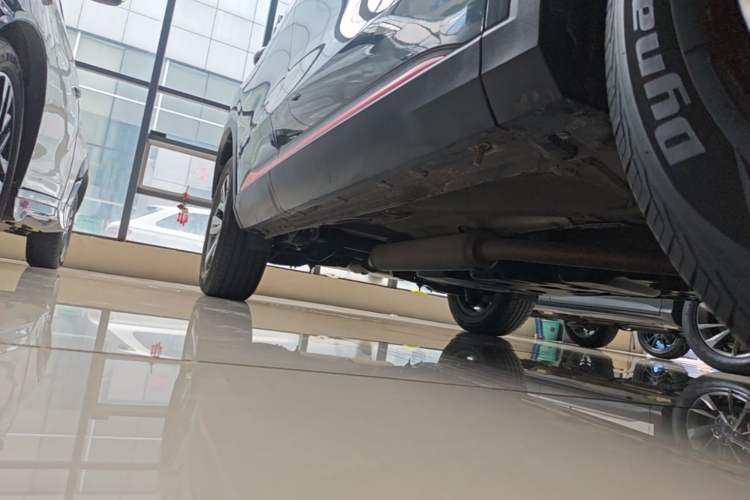 Used CHANGAN CS75 PLUS 2020 1.5T Automatic Luxury Version Right Side Sill