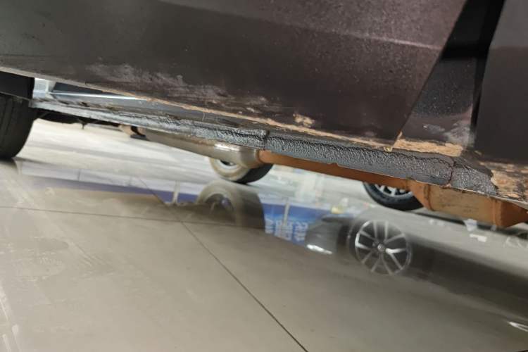 Used CHANGAN CS75 PLUS 2020 2.0T Automatic Flagship Edition Right Side Sill