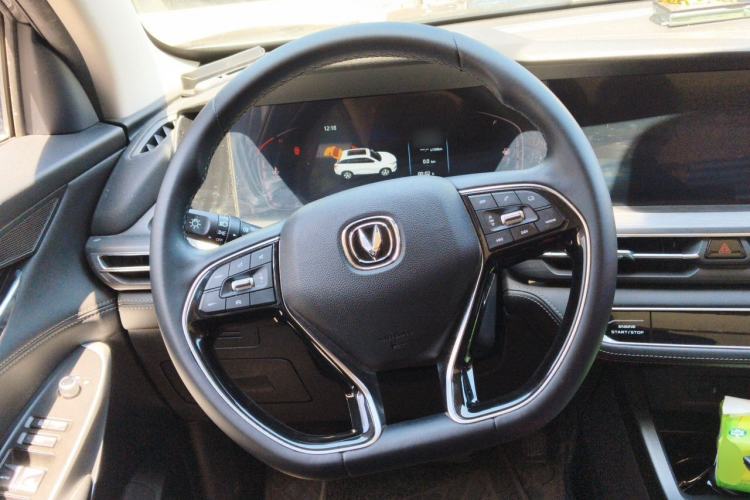 Used CHANGAN CS75 PLUS 2020 1.5T Automatic Luxury Version Steering Wheel