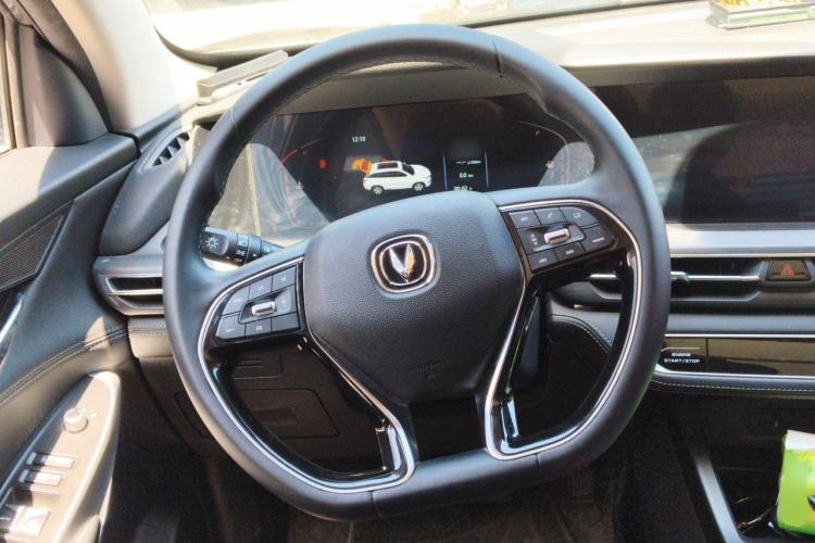 Used CHANGAN CS75 PLUS 2020 1.5T Automatic Luxury Version Steering Wheel