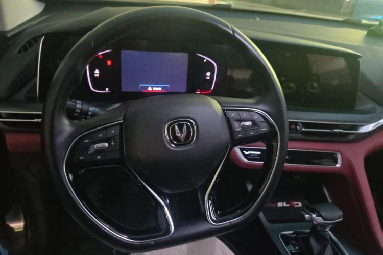 Used CHANGAN CS75 PLUS 2020 1.5T Automatic Luxury Version Steering Wheel