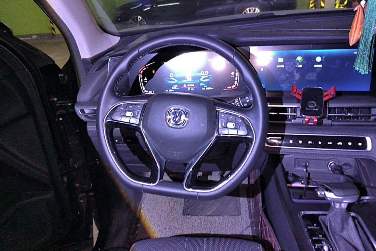 Used CHANGAN CS75 PLUS 2020 1.5T Automatic Prestige Edition Steering Wheel