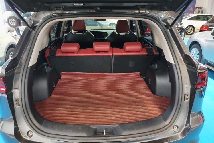 Used CHANGAN CS75 PLUS 2020 1.5T Automatic Luxury Version Trunk