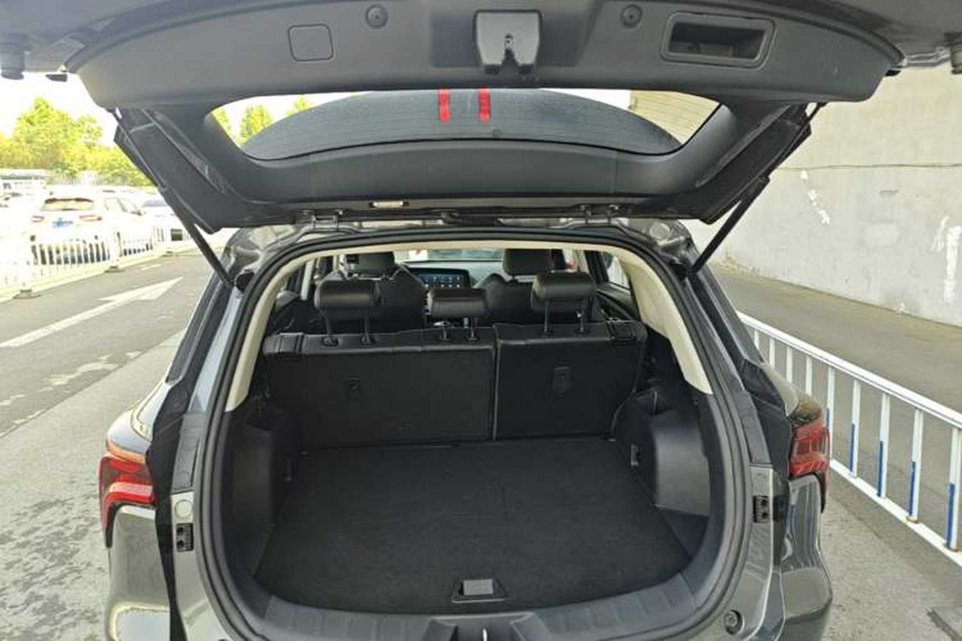 Used CHANGAN CS75 PLUS 2020 1.5T Automatic Luxury Version Trunk