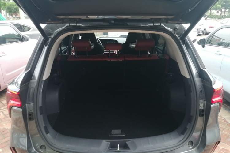 Used CHANGAN CS75 PLUS 2020 2.0T Automatic Pilot Version Trunk