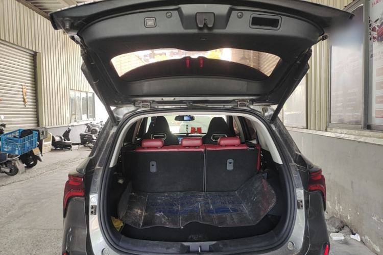 Used CHANGAN CS75 PLUS 2020 2.0T Automatic Pilot Version Trunk