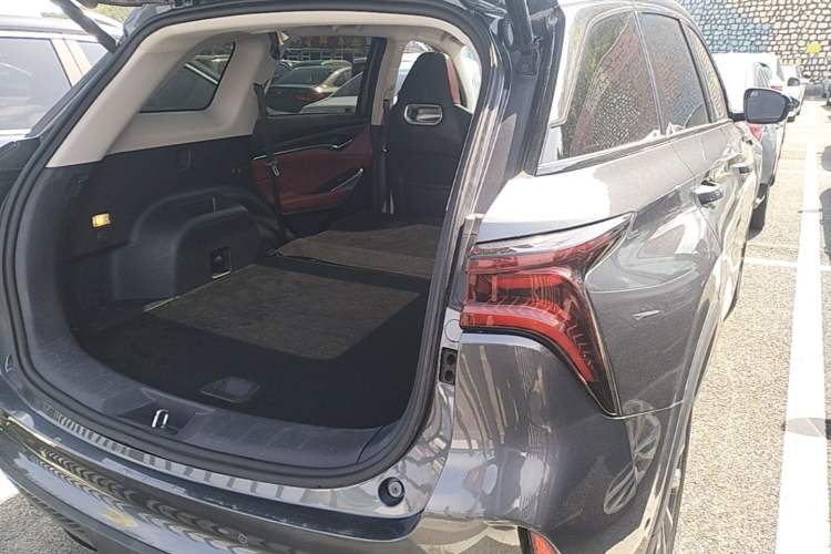 Used CHANGAN CS75 PLUS 2020 2.0T Automatic Flagship Edition Trunk