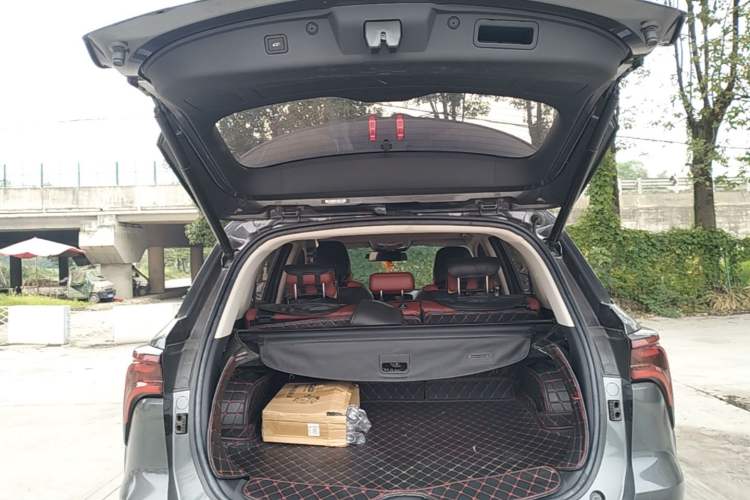 Used CHANGAN CS75 PLUS 2020 1.5T Automatic Prestige Edition Trunk