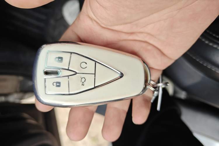 Used CHANGAN CS75 PLUS 2020 1.5T Automatic Luxury Version Vehicle Key