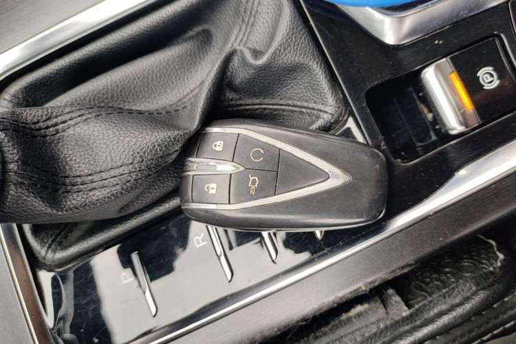 Used CHANGAN CS75 PLUS 2020 1.5T Automatic Luxury Version Vehicle Key