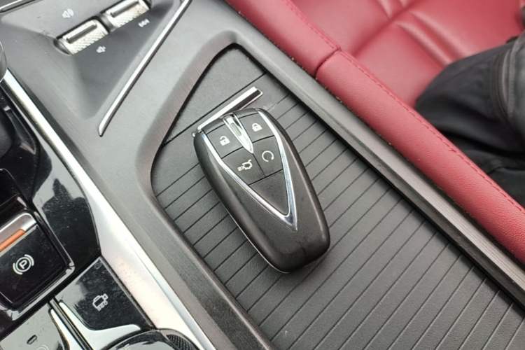 Used CHANGAN CS75 PLUS 2020 2.0T Automatic Pilot Version Vehicle Key