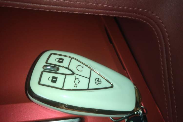 Used CHANGAN CS75 PLUS 2020 2.0T Automatic Flagship Edition Vehicle Key