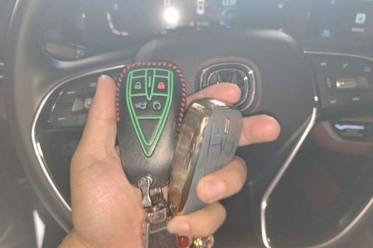 Used CHANGAN CS75 PLUS 2020 2.0T Automatic Pilot Version Vehicle Key