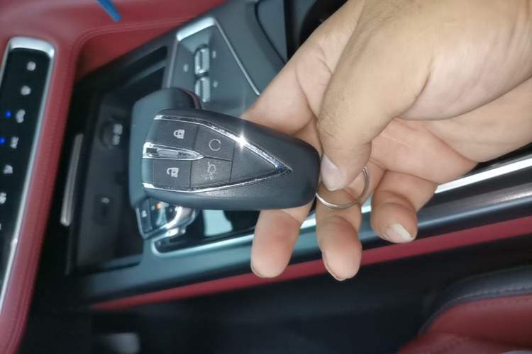 Used CHANGAN CS75 PLUS 2020 2.0T Automatic Pilot Version Vehicle Key