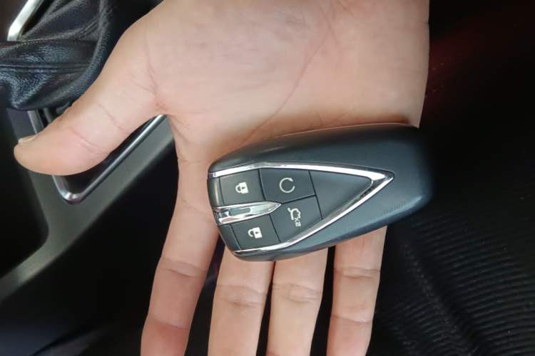 Used CHANGAN CS75 PLUS 2020 1.5T Automatic Luxury Version Vehicle Key