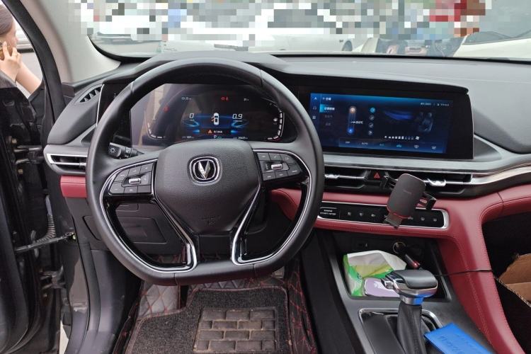Used CHANGAN CS75 PLUS 2020 1.5T Automatic Luxury Version Center Console