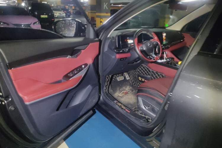 Used CHANGAN CS75 PLUS 2020 2.0T Automatic Pilot Version Driver Seat