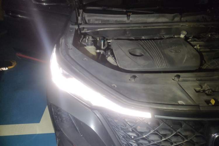 Used CHANGAN CS75 PLUS 2020 2.0T Automatic Pilot Version Engine Bay Right