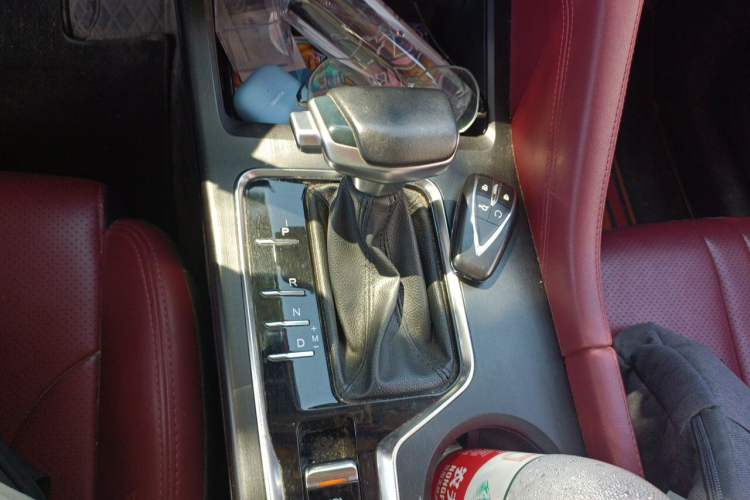 Used CHANGAN CS75 PLUS 2020 1.5T Automatic Luxury Version Gear Lever