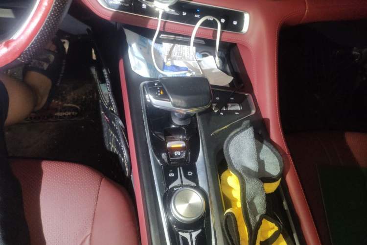 Used CHANGAN CS75 PLUS 2020 2.0T Automatic Pilot Version Gear Lever