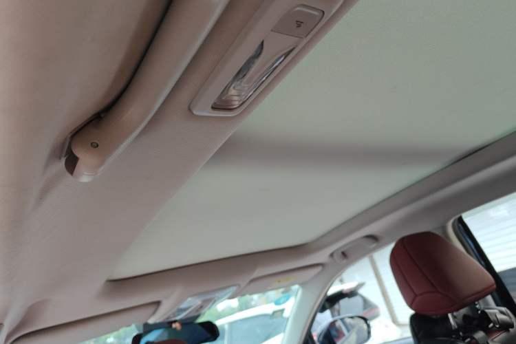 Used CHANGAN CS75 PLUS 2020 1.5T Automatic Luxury Version Headliner