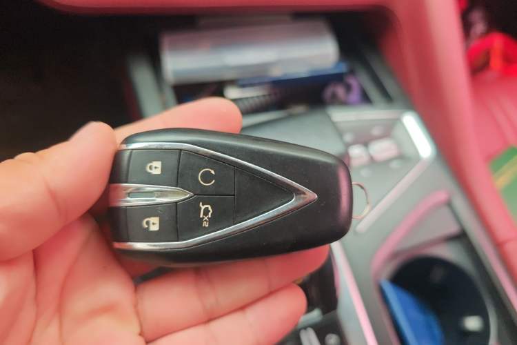 Used CHANGAN CS75 PLUS 2020 2.0T Automatic Pilot Version Vehicle Key
