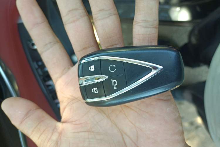 Used CHANGAN CS75 PLUS 2020 1.5T Automatic Luxury Version Vehicle Key