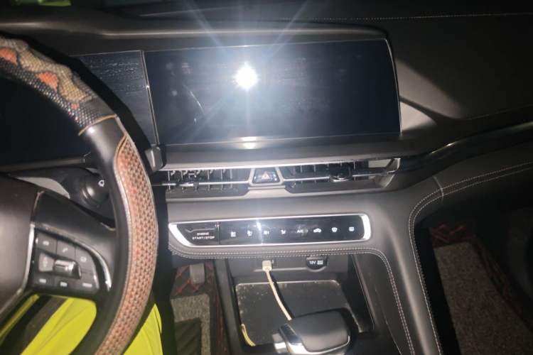 Used CHANGAN CS75 PLUS 2020 1.5T Automatic Prestige Edition Audio And AC Panel