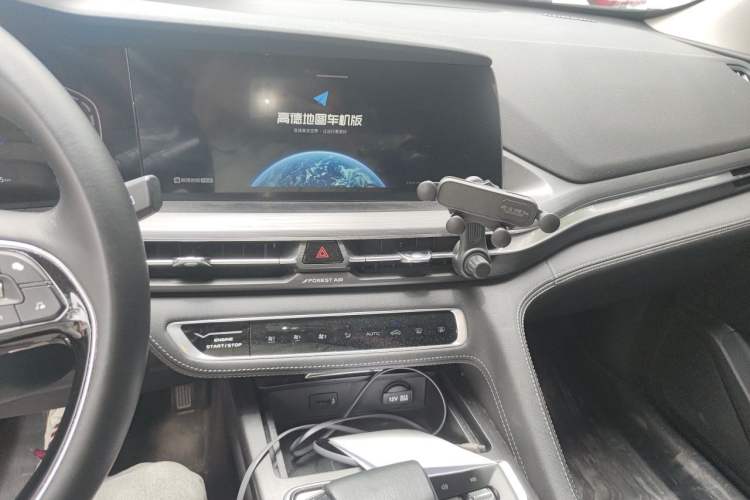 Used CHANGAN CS75 PLUS 2020 1.5T Automatic Prestige Edition Audio And AC Panel