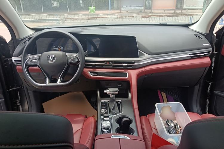 Used CHANGAN CS75 PLUS 2020 1.5T Automatic Luxury Version Center Console